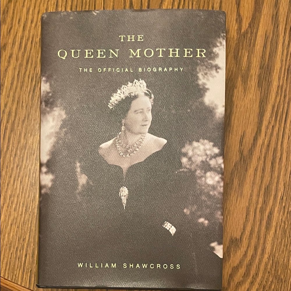 The Queen Mother: The Official Biography by William Shawcross - Black Cover
